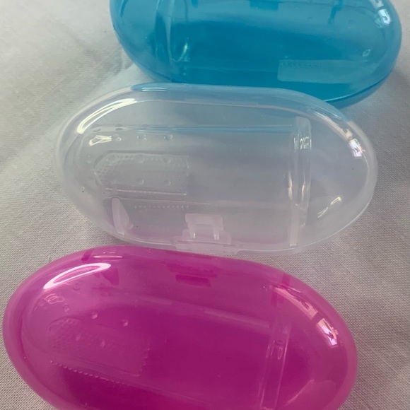 Infant Finger Toothbrush Set - Picture 5 of 5